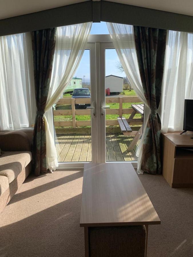 Swift Bordeaux 24 Villa Dunoon Bagian luar foto