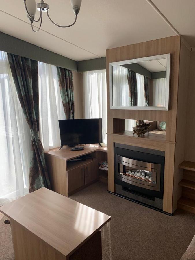 Swift Bordeaux 24 Villa Dunoon Bagian luar foto